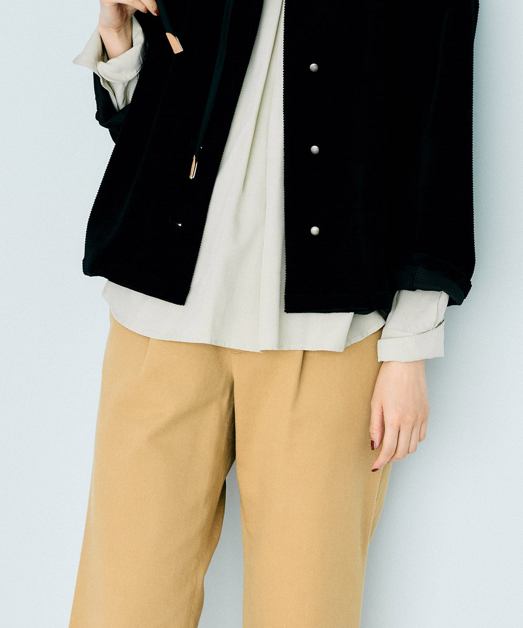 @ベージュ:H170 着用サイズ:F