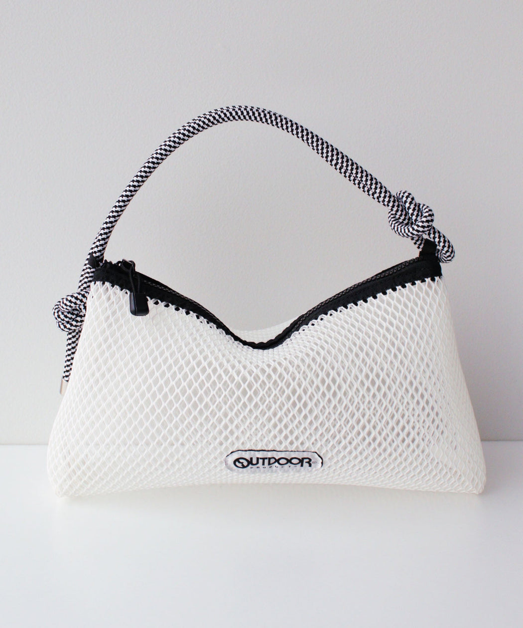 【OUTDOOR】Mesh shoulder