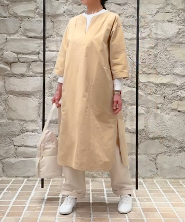 2.18 キーネックスリットワンピース×◇2/19(THU) TOKYU POINT UP DAY◇