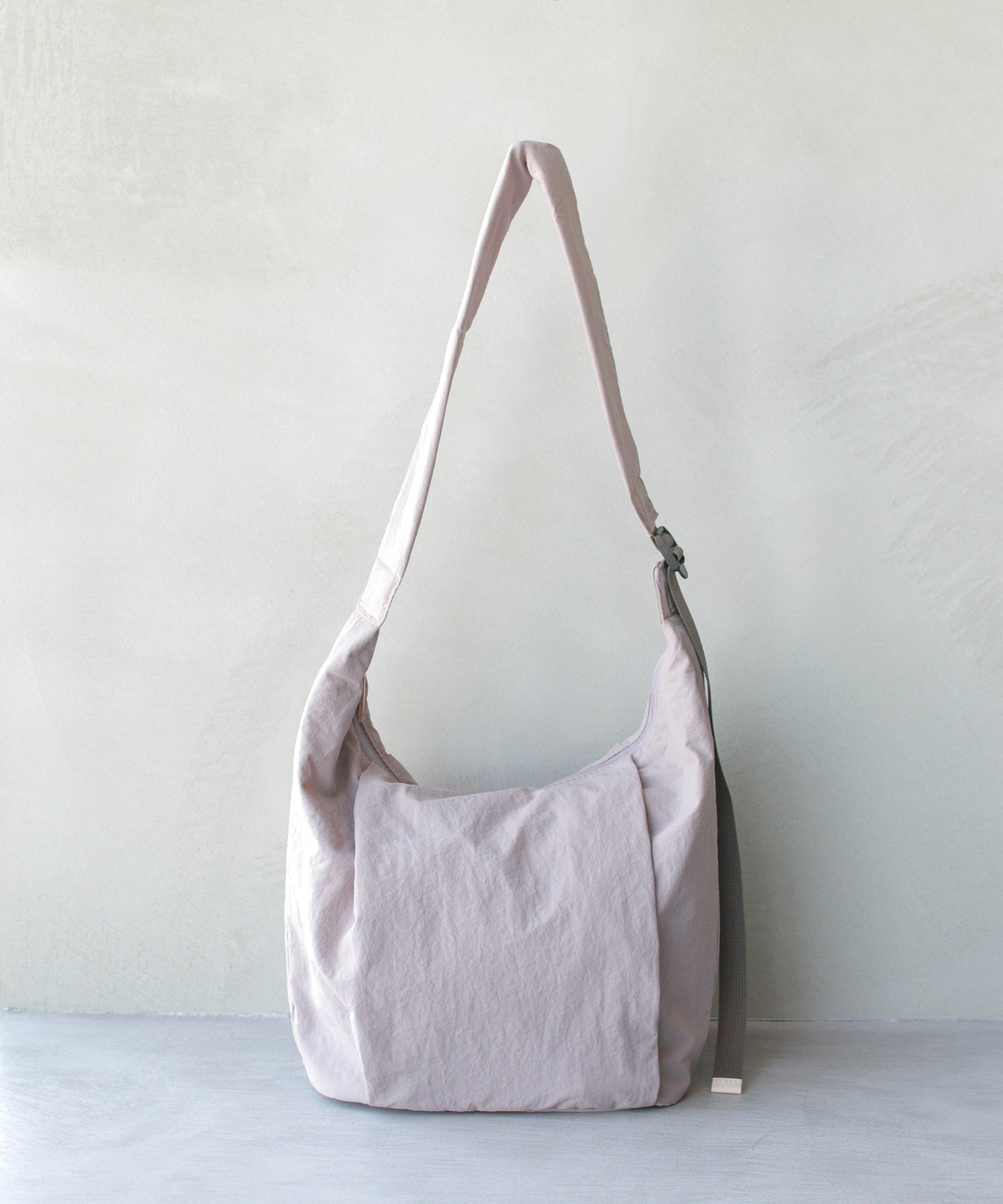 【EARTH MADE】LIGHT NYLON SHOULDER