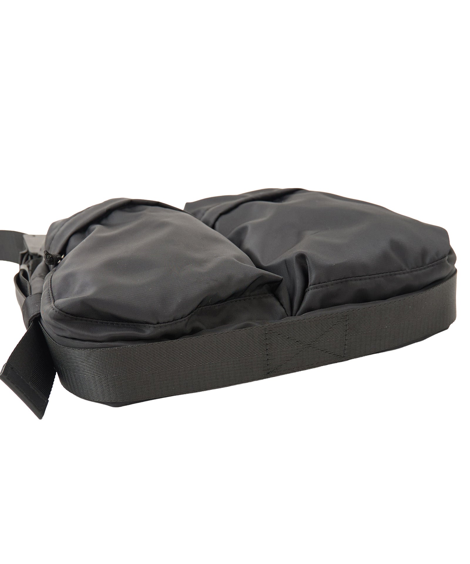 【EARTH MADE 】MESSENGER　SHOULDER　BAG