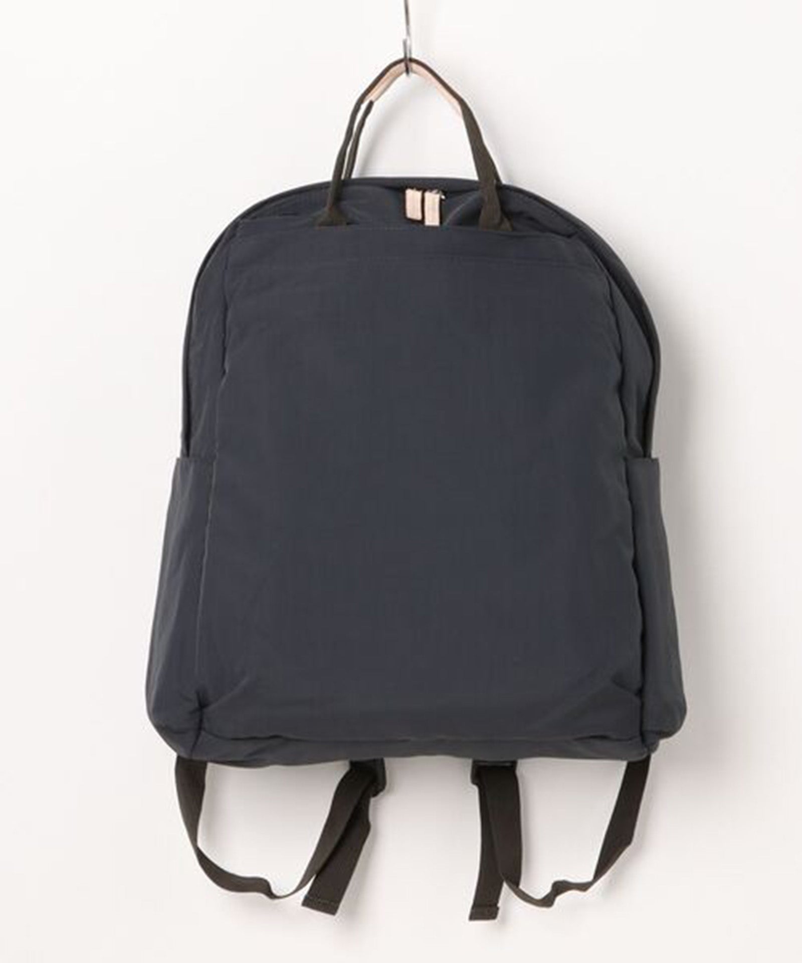 【EARTH MADE】12POCKET INSIDE PRINT RUCK