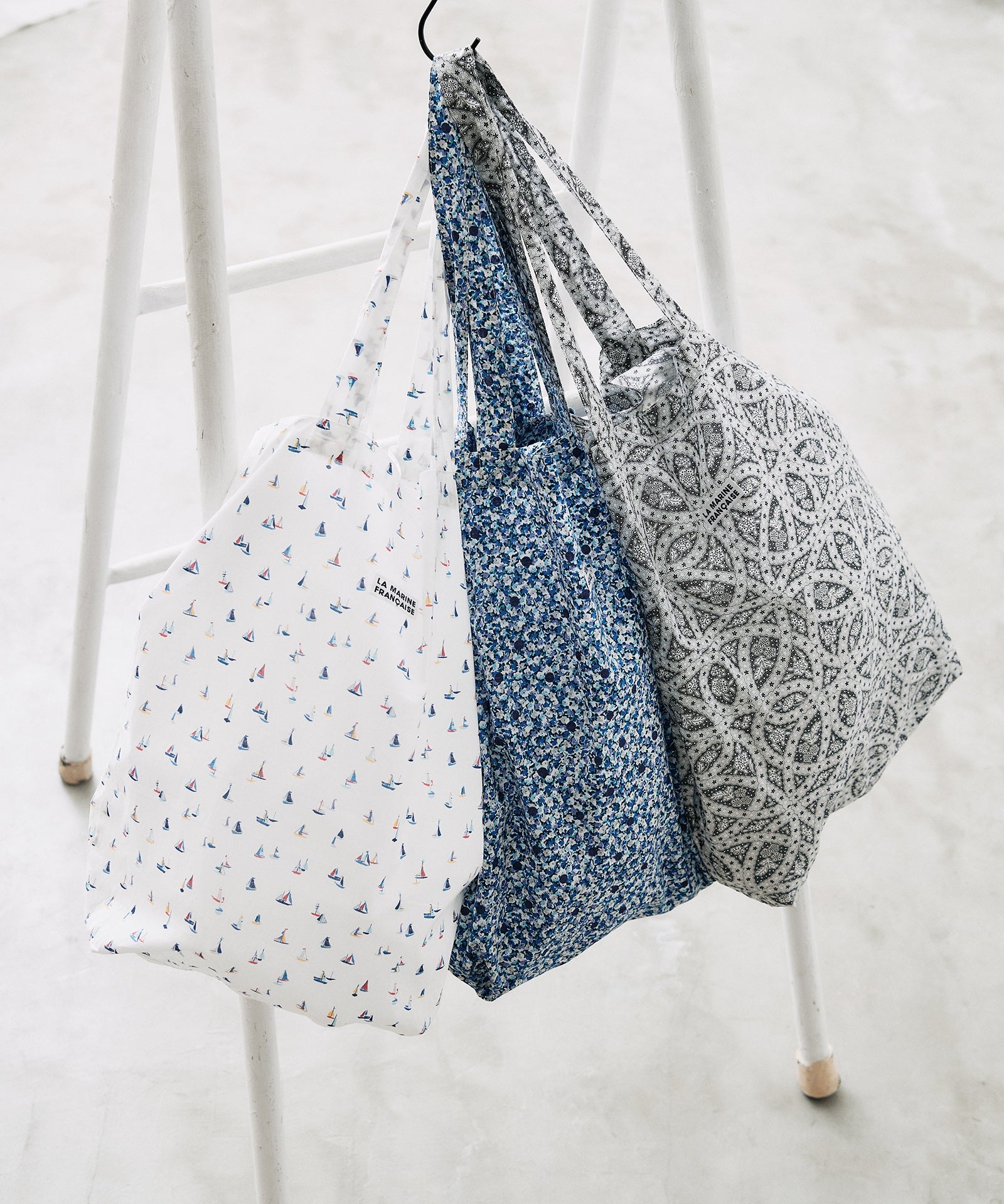 MARINEアーカイブ プリントバッグ