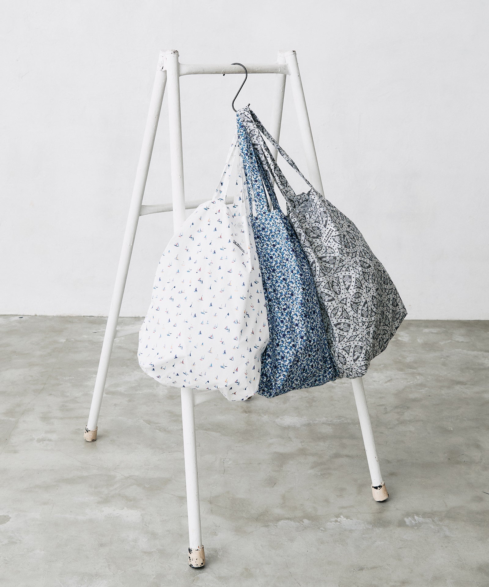 MARINEアーカイブ プリントバッグ