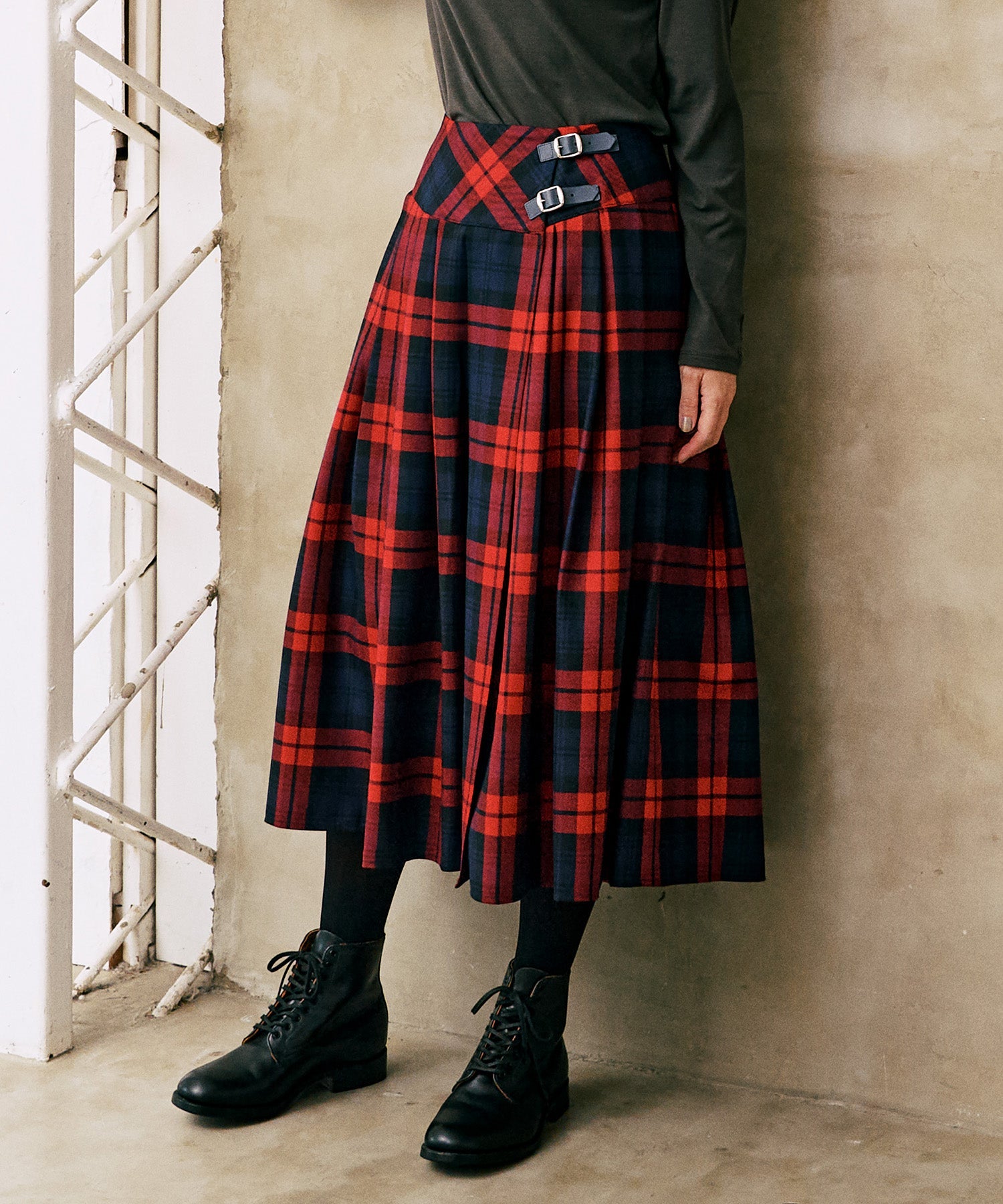 【O'Neil of Dublin】BASQUE SWING SKirt チェック