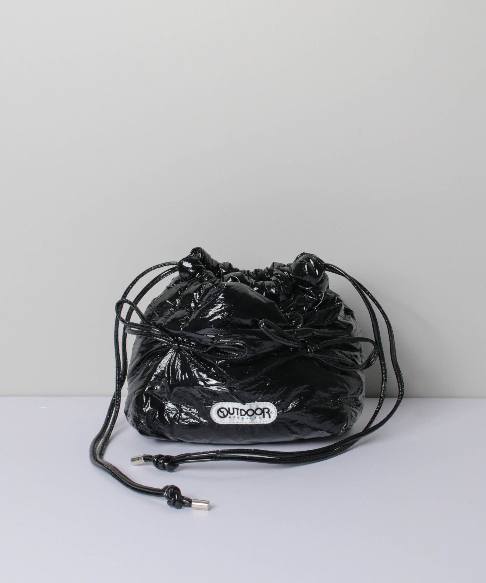 【OUTDOOR】 Enamel Ribbon Drowstirng Bag