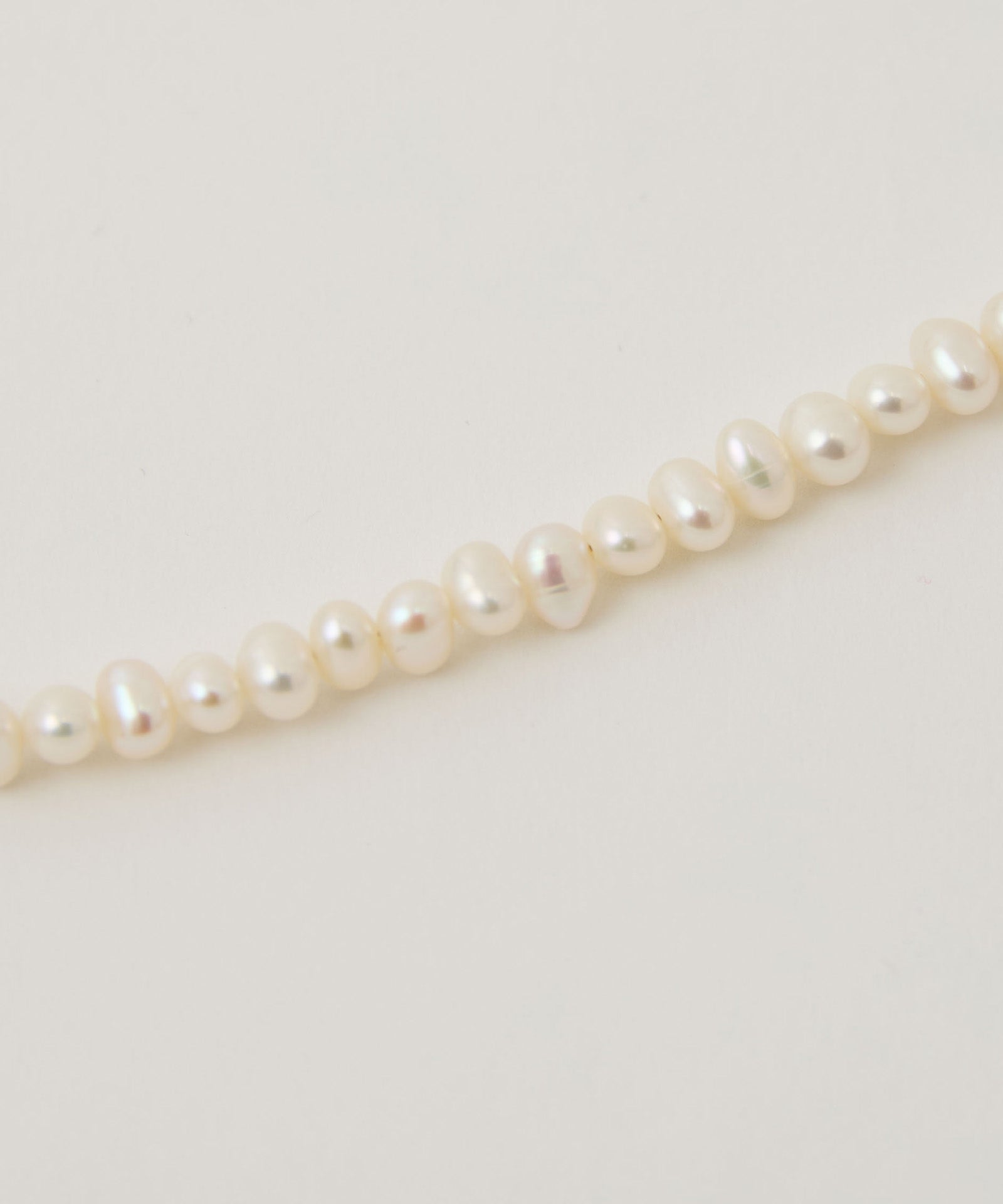 【Porter des boutons 】 小粒パールショートネックレス