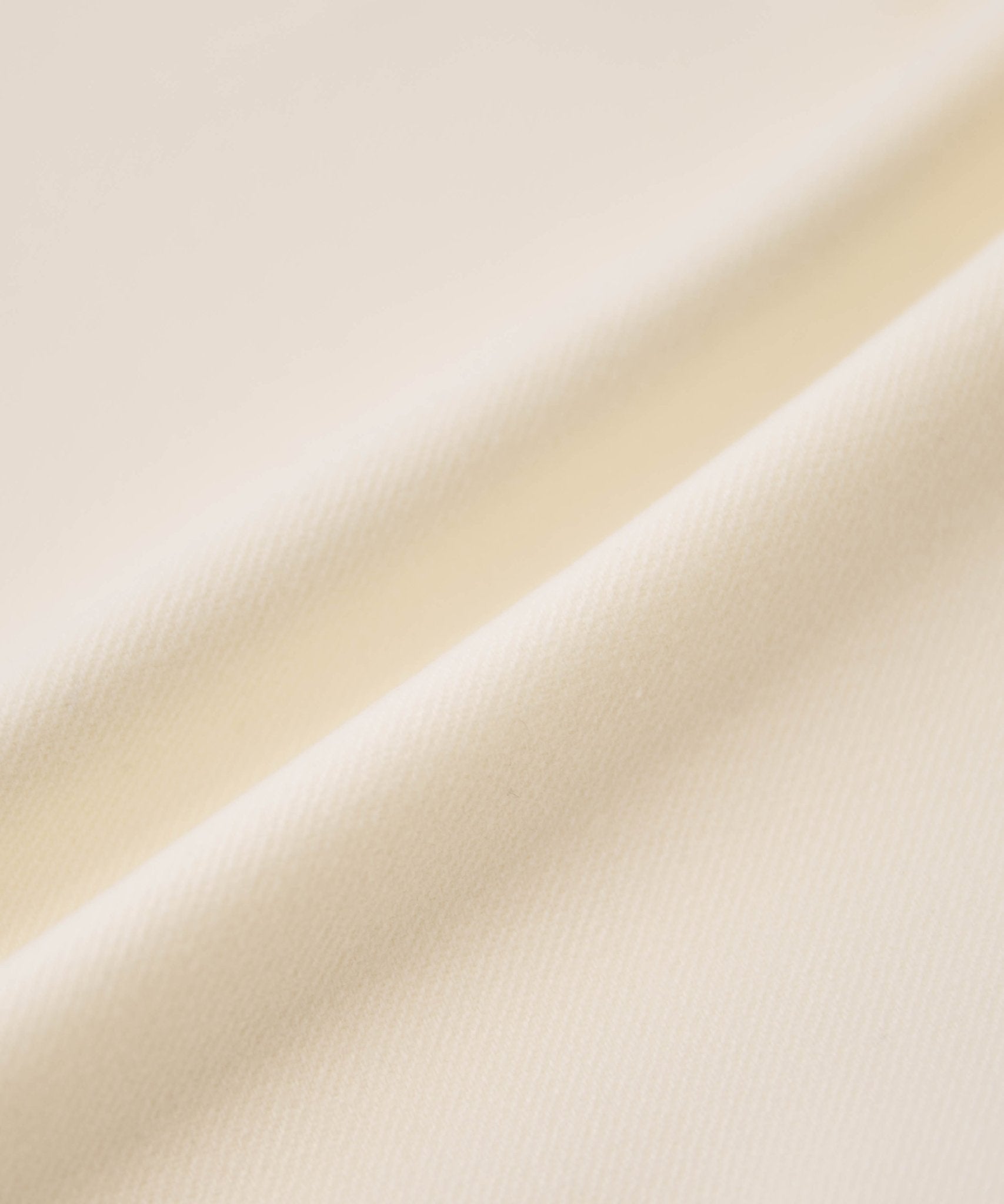 スタンドポケットプルオーバー