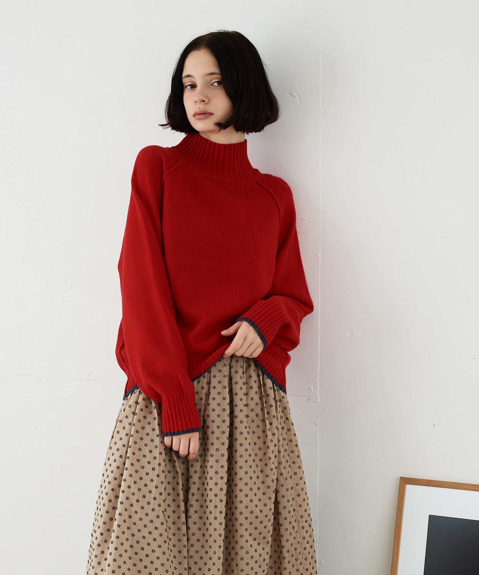 オフタートルバイカラーニット