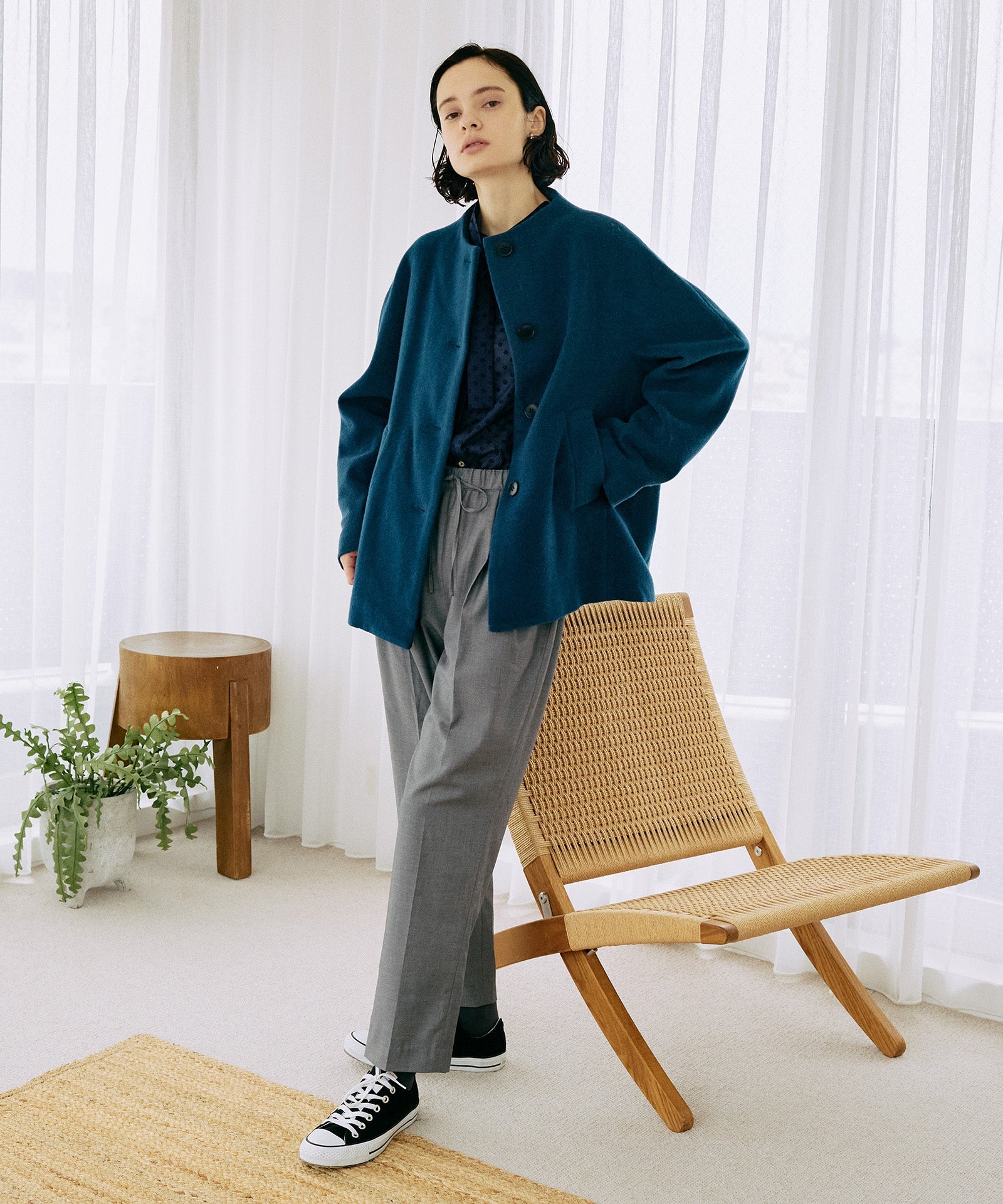 イージーテーパードドロストパンツ