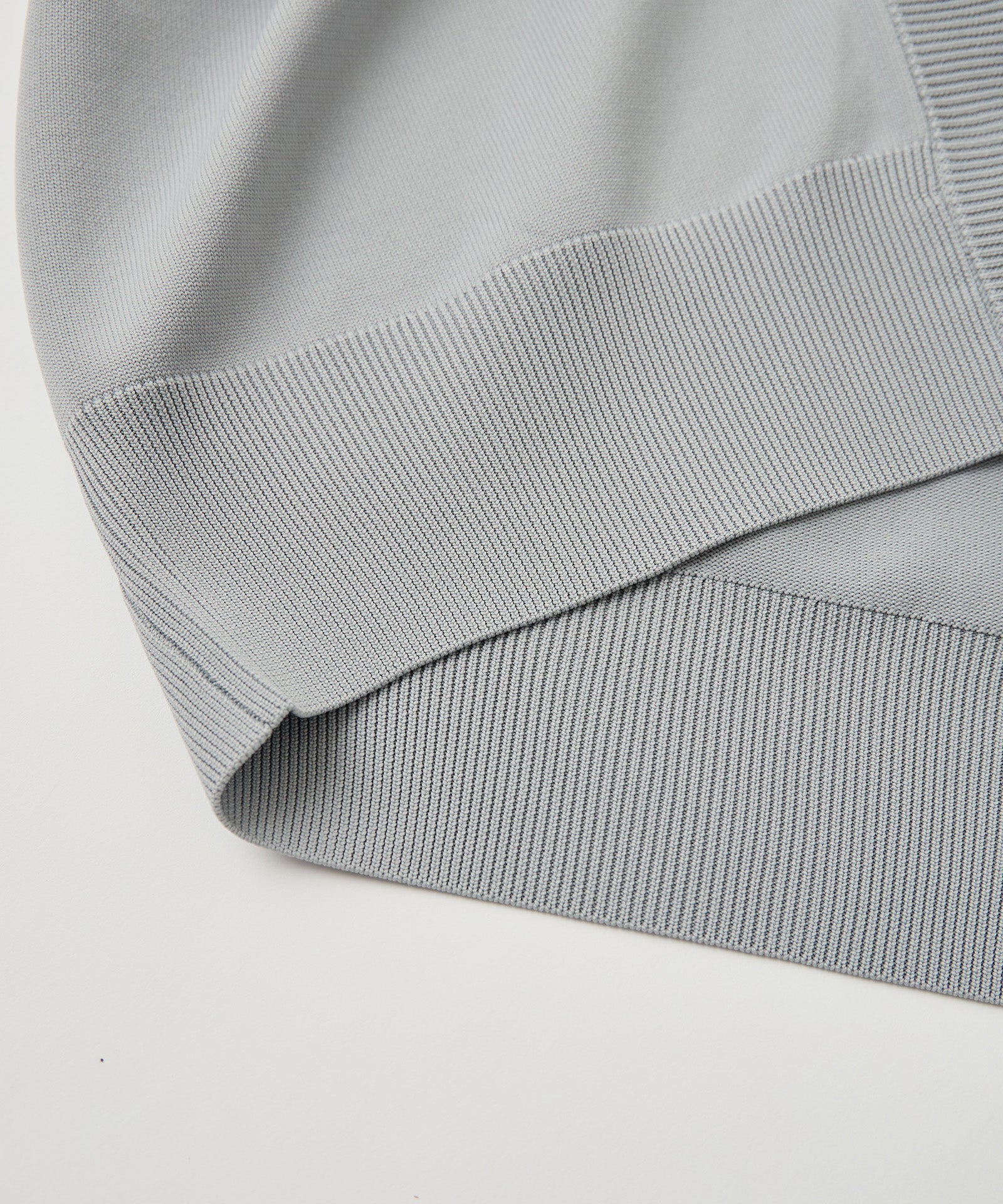 バレルアームカーディガン