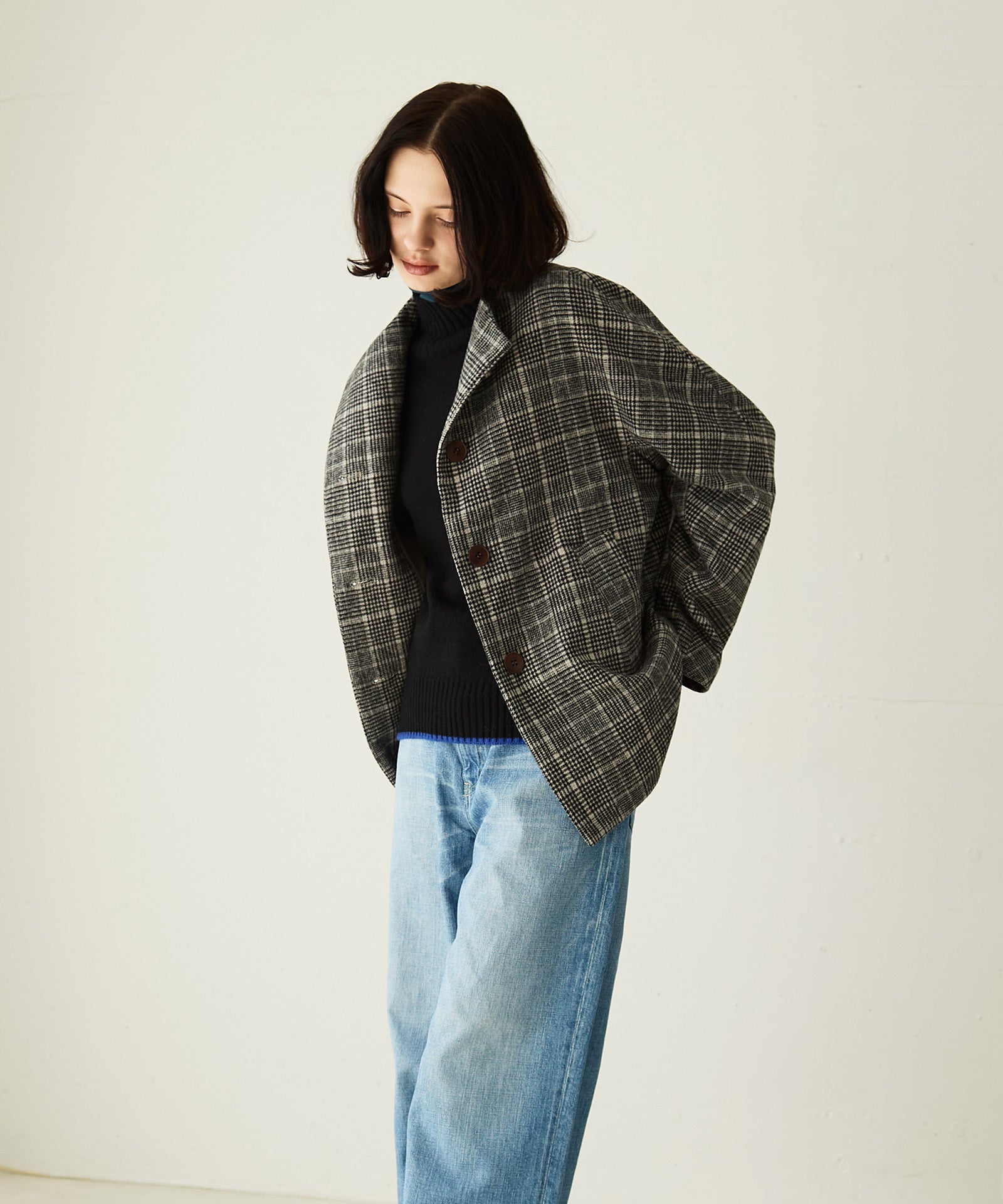 ボトルネックショートコート