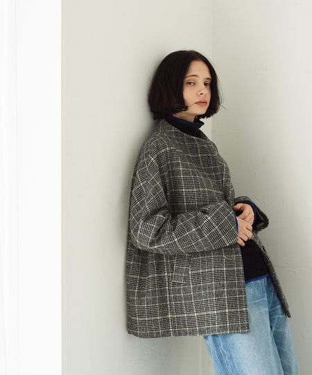 ボトルネックショートコート