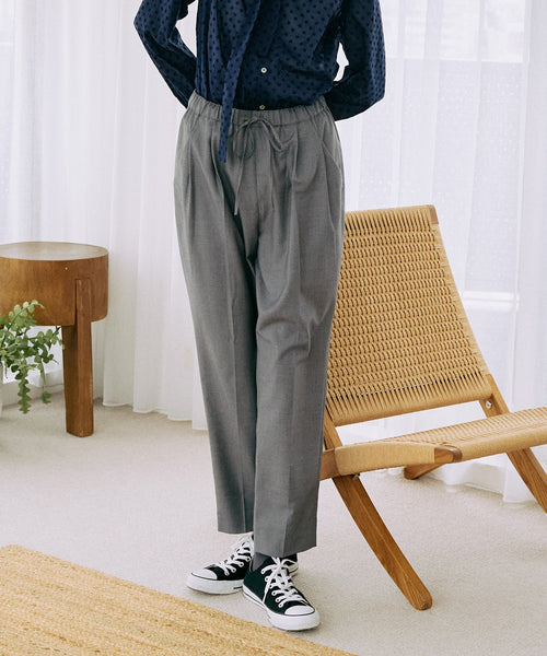 イージーテーパードドロストパンツ