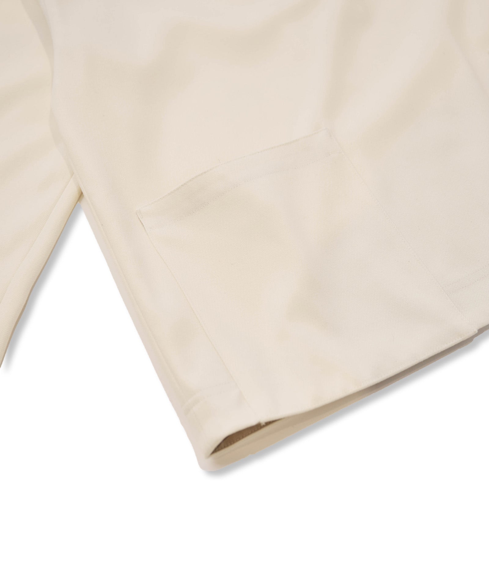 スタンドポケットプルオーバー