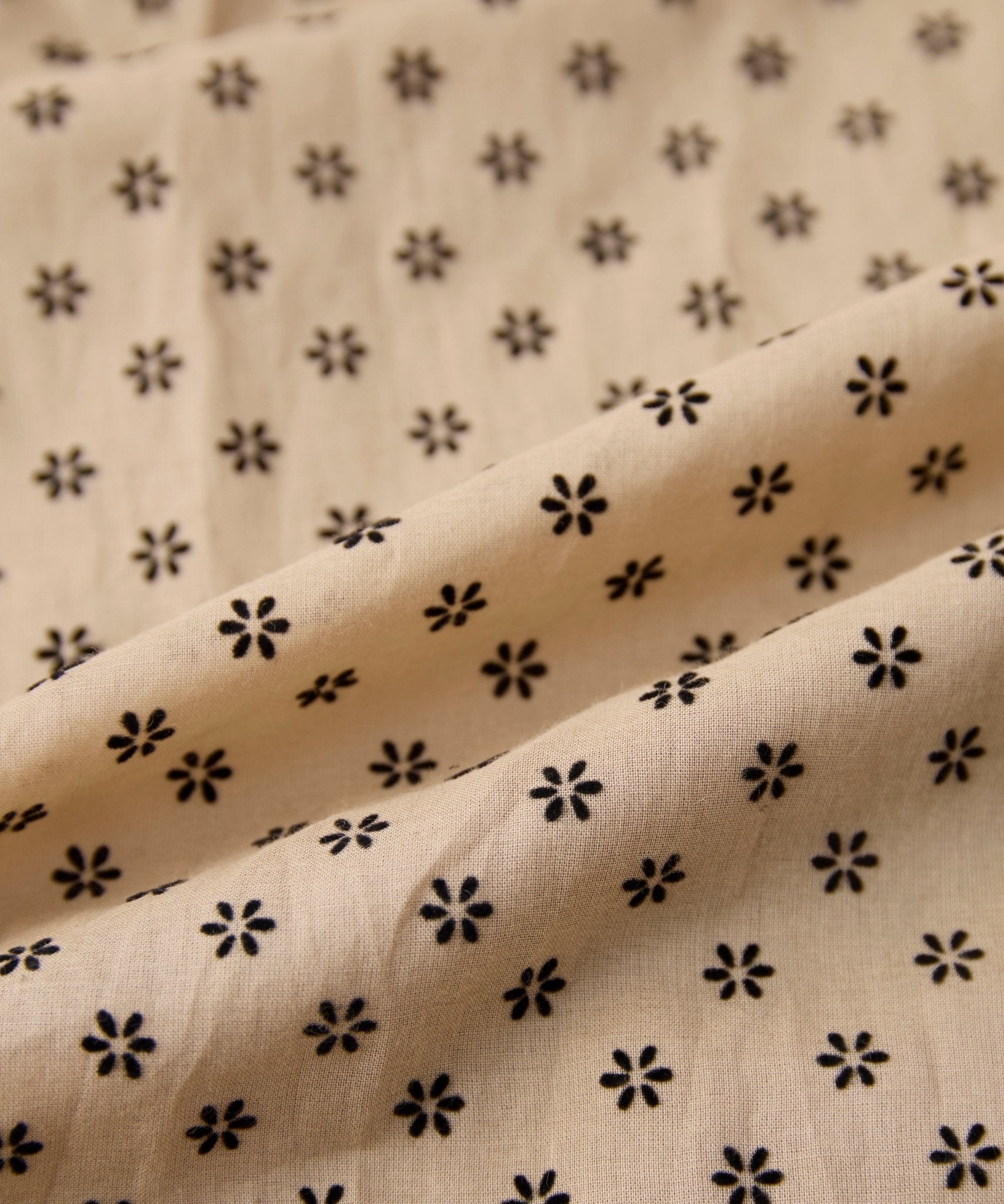 別注フロッキープリントギャザースカート