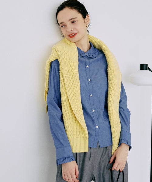 プチフリルカラーブラウス