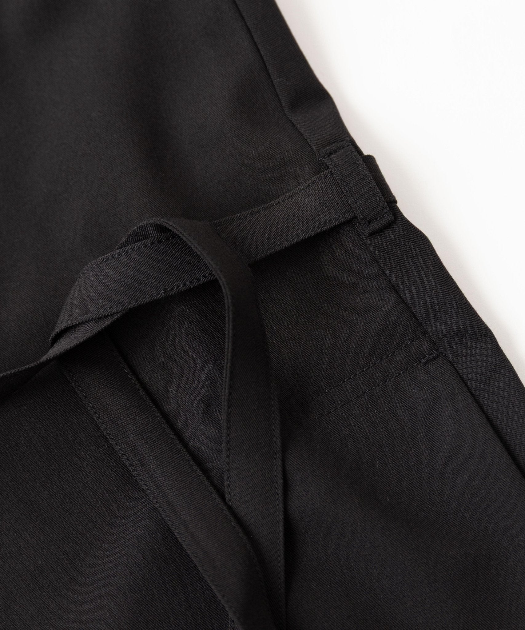 スタンドネックジャンスカ