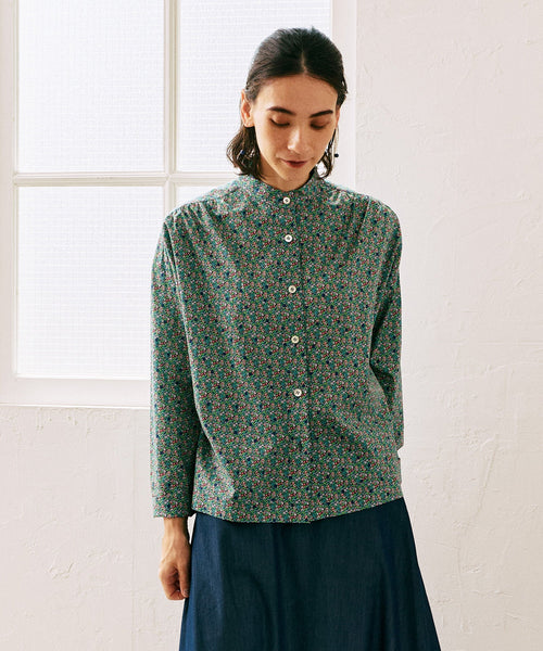 リバティプリントスタンドブラウス