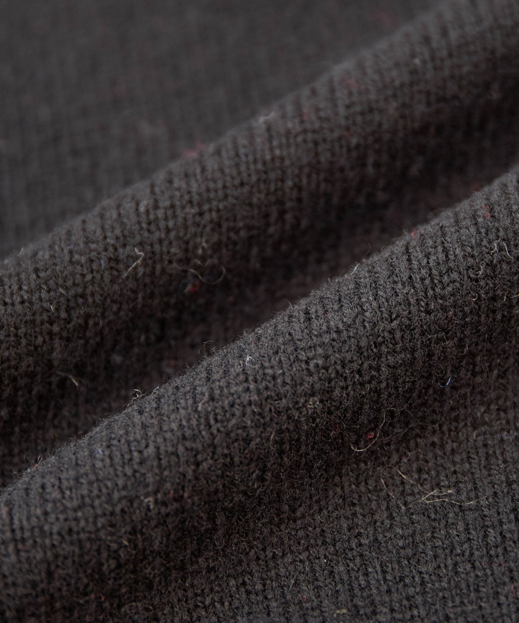 オフタートルバイカラーニット