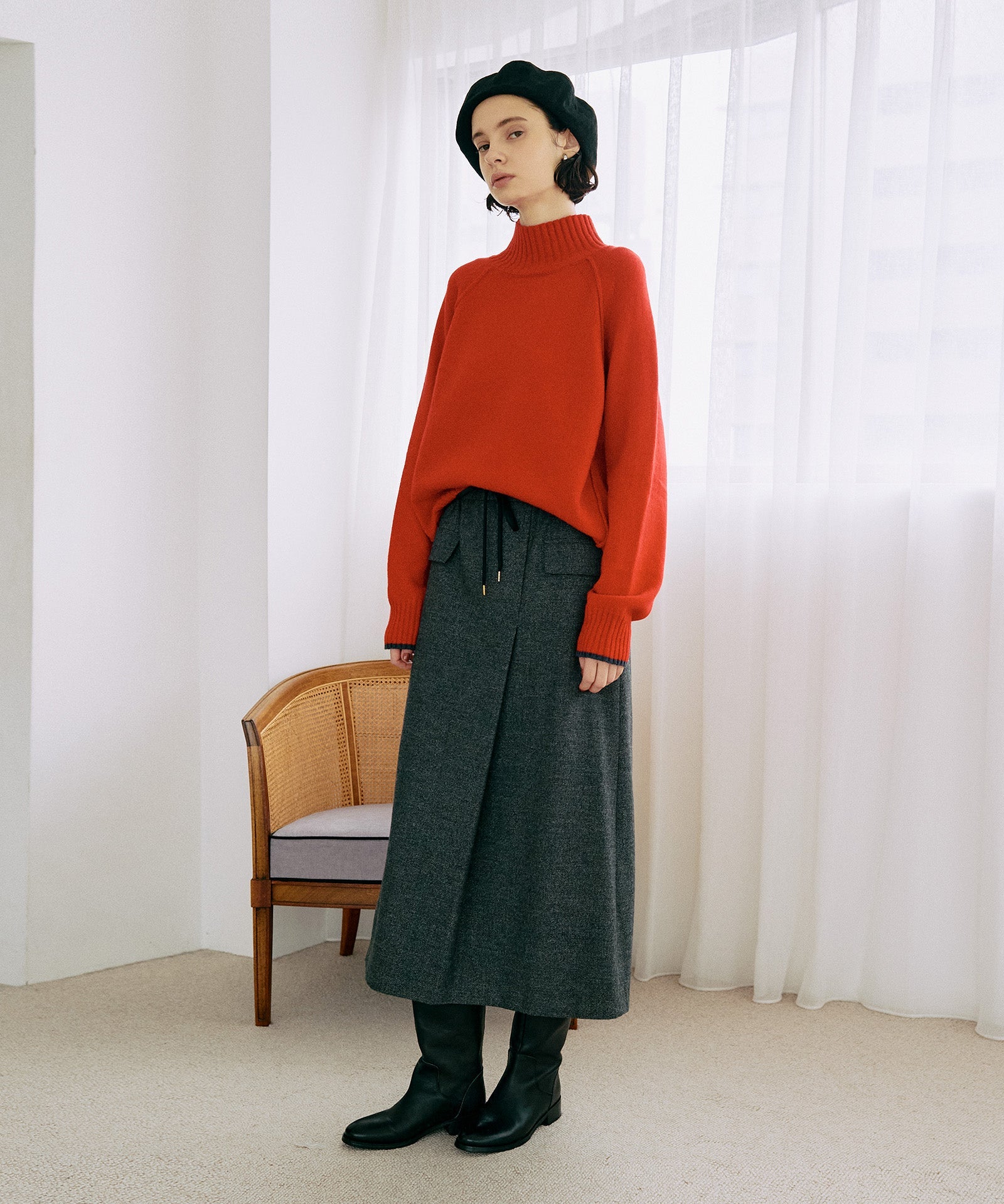 オフタートルバイカラーニット