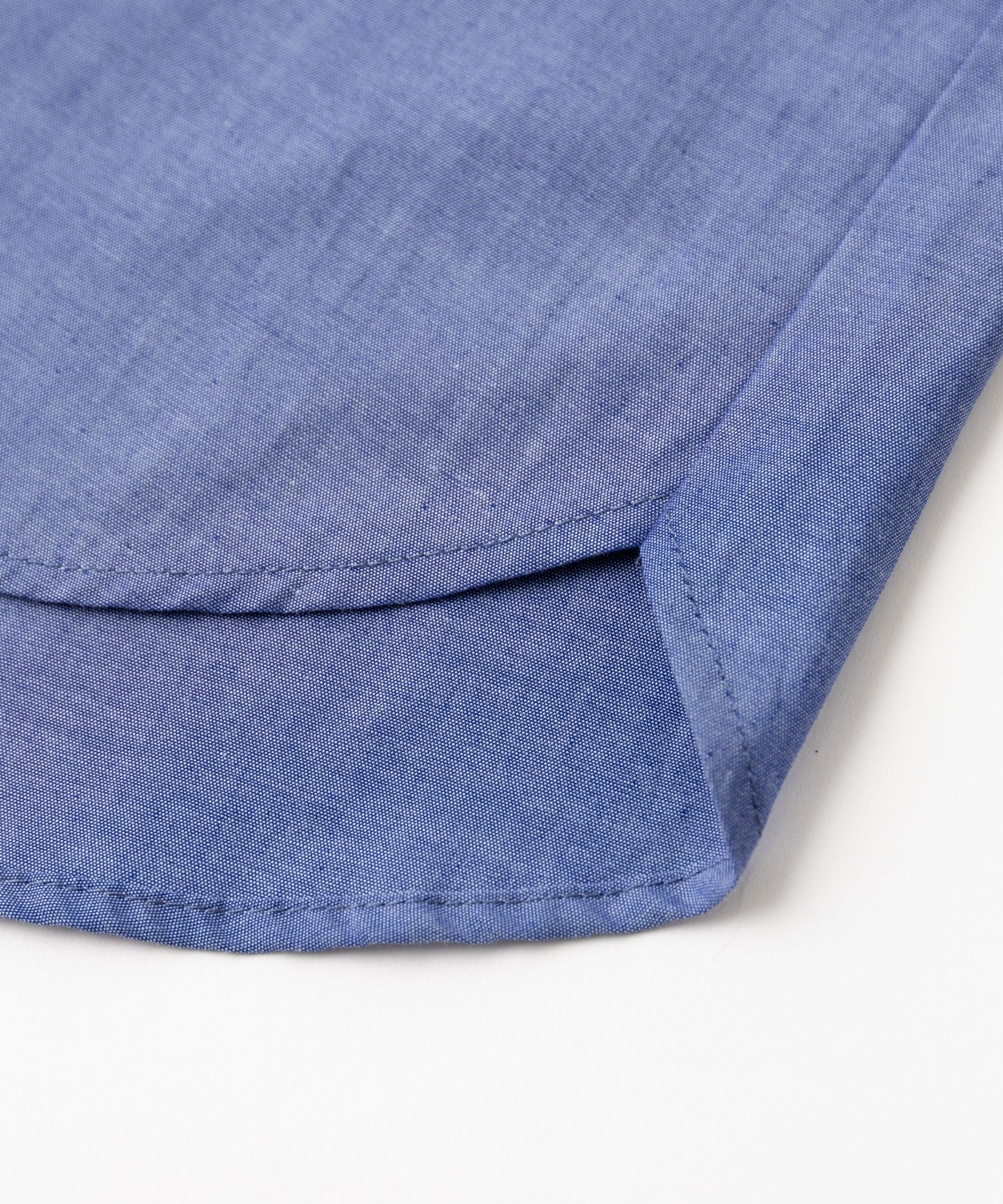 プチフリルカラーブラウス