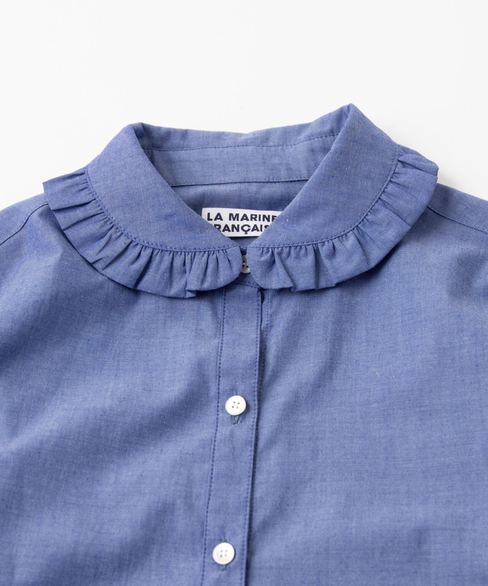 プチフリルカラーブラウス