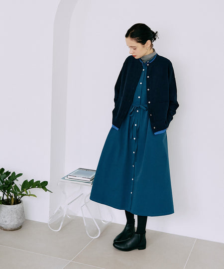 スタンドネックジャンスカ