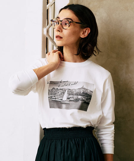 「Vivre avec la mer, le ciel et le soleil」Tシャツ